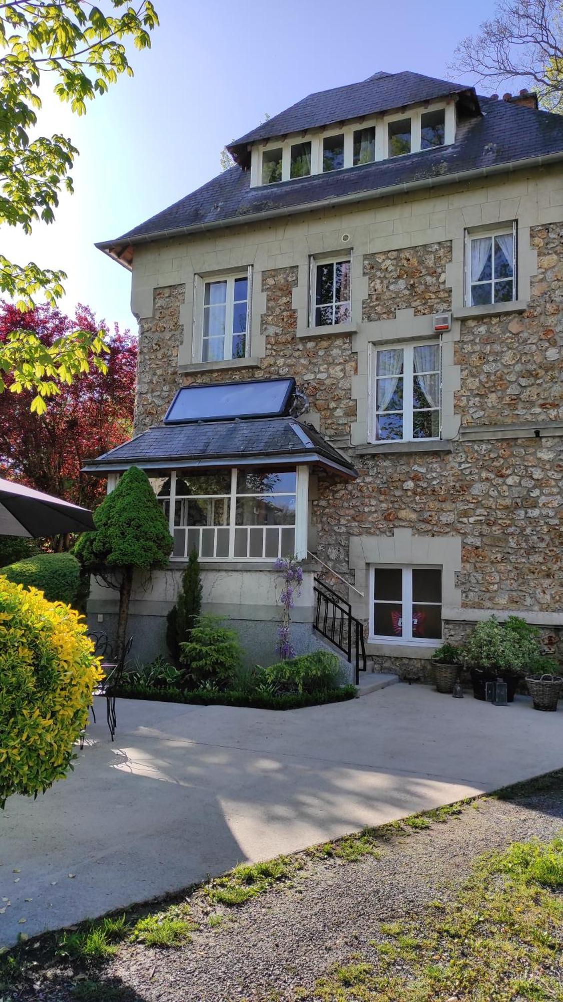 Pavillon C.R Bed and Breakfast Isles-sur-Suippe Exteriör bild